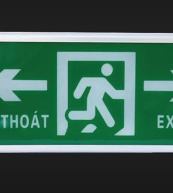 Đèn Exit thường chỉ hướng 2 bên Lilang